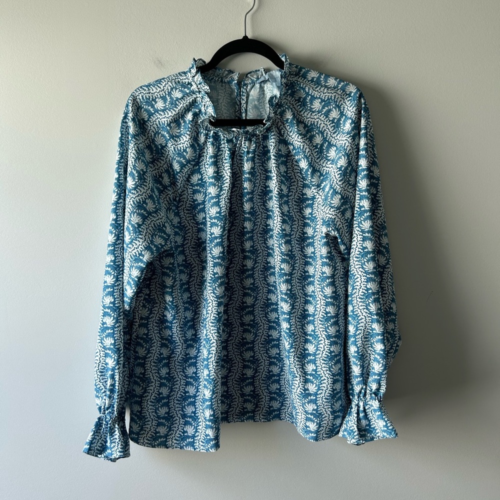 Hill house blue and white printed long sleeve top